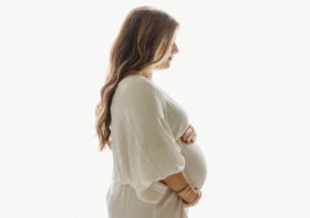 Timing It Right: When to Schedule Your Maternity Photography Session
