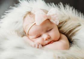 Easter Newborn Photos: Expert Tips for Your Baby’s First Spring Holiday