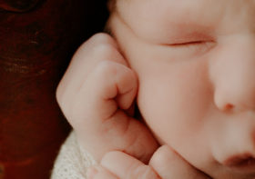 Outdoor Newborn Photos: Tips and Tricks
